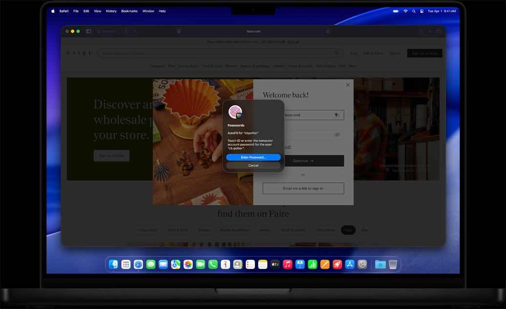 Tijekom pregledavanja interneta u pregledniku Safari korisnika se pita da koristi Touch ID kako bi se prijavio na web-mjesto