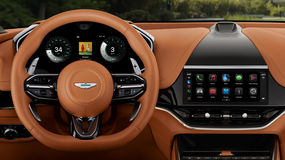 새로운 CarPlay Ultra 경험이 표시되어 있는 모습.
