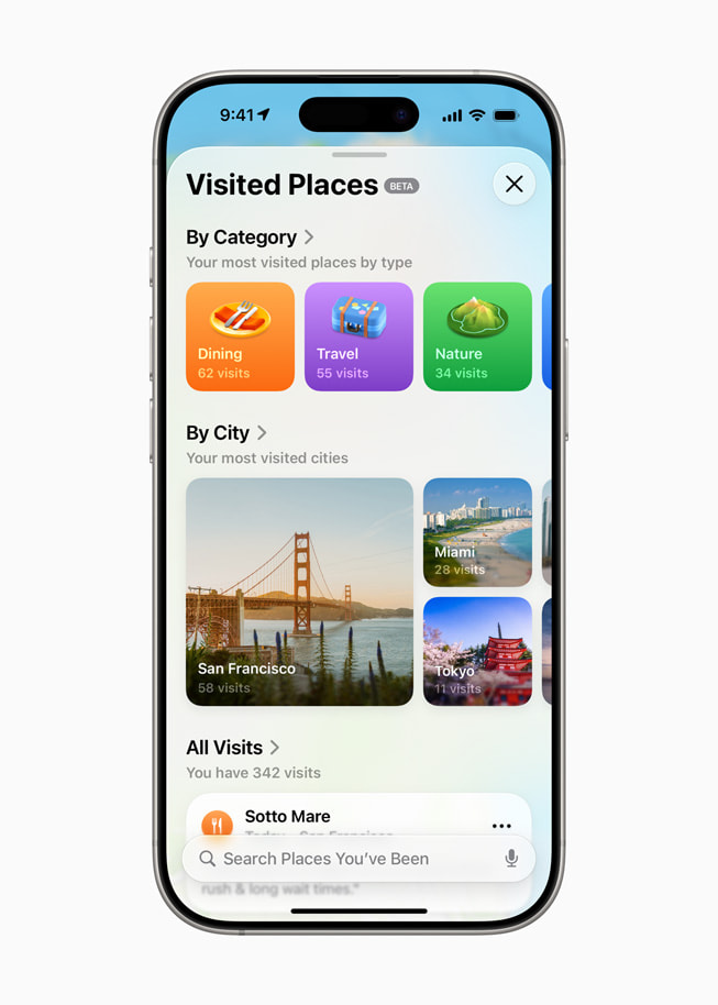 Apple 지도에서 사용자의 방문 기록을 보여주는 iPhone 16 Pro.