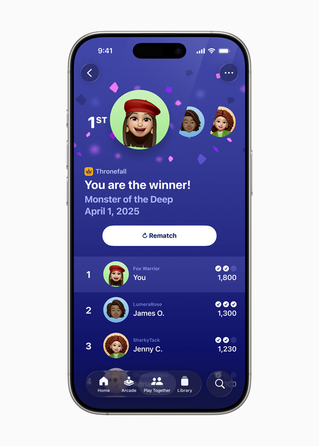 iPhone 16 Pro’da Apple Games meydan okumalar ekranı gösteriliyor.