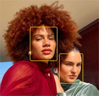 De feature Middelpunt voor foto’s wordt gebruikt om de gezichten van personen beter in beeld te brengen