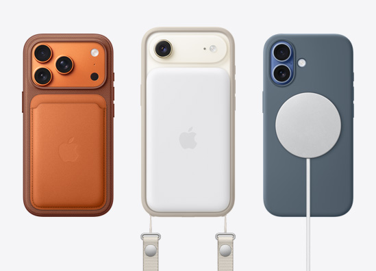 Vienas šalia kito, nauji „iPhone“ modeliai su priedais, pvz., „FineWoven“ pinigine su uždėtu „MagSafe“, „MagSafe“ baterija ir „CrossBody Strap“ dirželiu