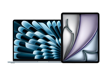 جهاز MacBook Pro وسماعات iPad جنباً إلى جنب